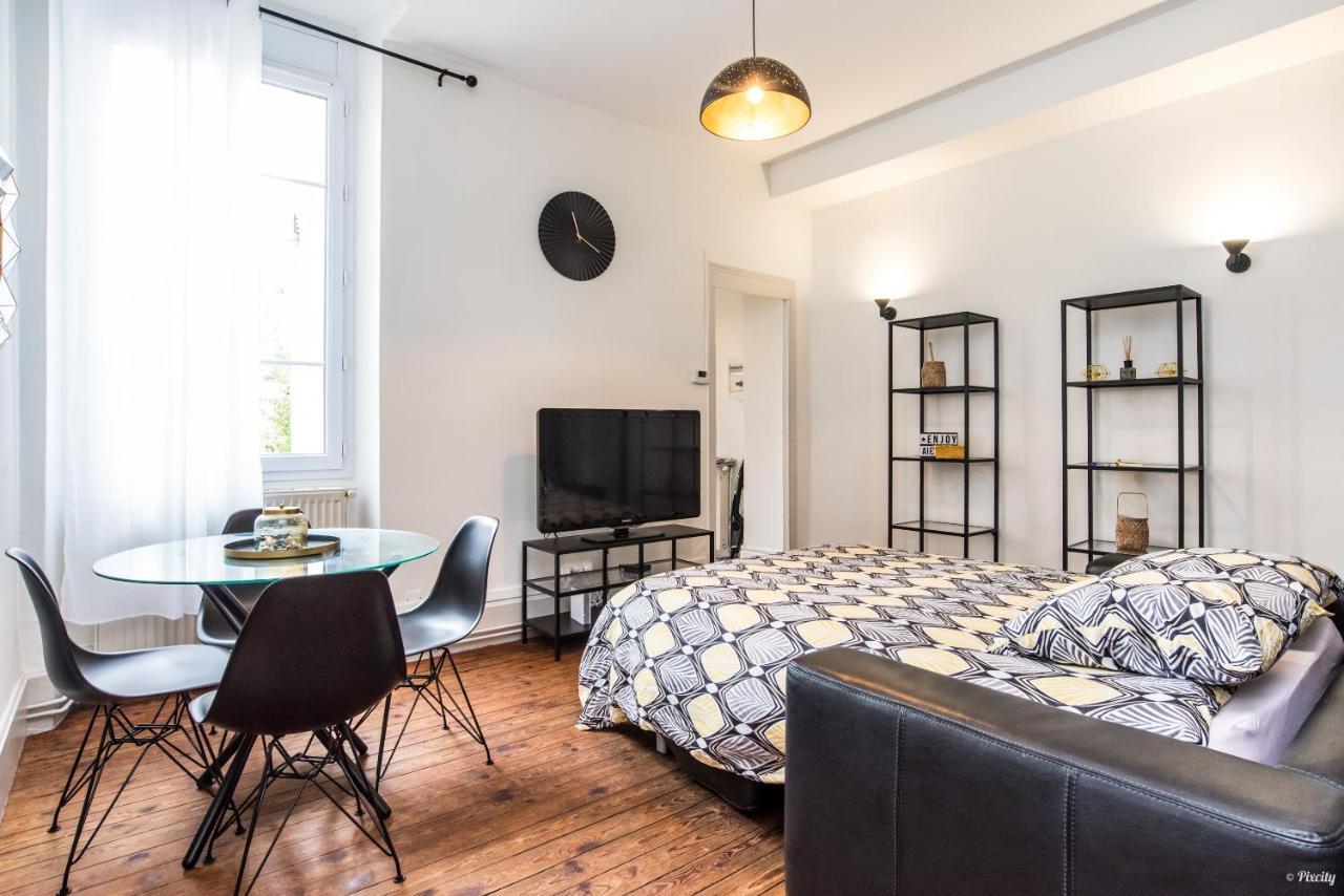 Appartements Scaliger Wifi Proche Gare Agen Ngoại thất bức ảnh